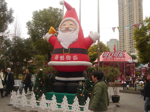 Blow up Santa in China